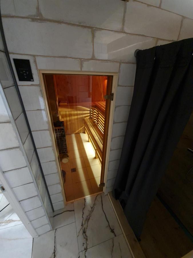 Hotel Sipis House à Šiauliai Extérieur photo